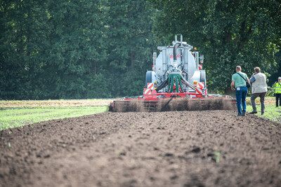 Maschinenvorf&uuml;hrung G&uuml;lletechnik Nortrup 2025