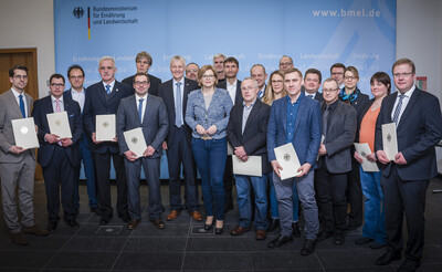 &Uuml;berreichung des F&ouml;rderbescheids durch das BMEL