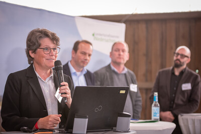 Edelgard von Houwald aus dem Bundesministerium f&uuml;r Landwirtschaft, Ern&auml;hrung und Heimat referiert beim 2. Echemer Zauntag am 04.06.2026.