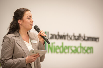 Ehrung der jahrgangsbesten Absolvent/-innen in der Aus- und Fortbildung 2025 am 11.02.2026 in Hannover.