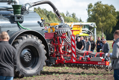 Maschinenvorf&uuml;hrung G&uuml;lletechnik Nortrup 2025