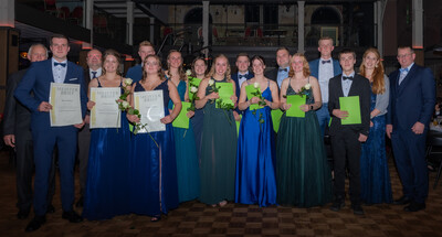 Faschulabsolventen und Landwirtschaftsmeister - © Ralf Minits Faschulabsolventen und Landwirtschaftsmeister