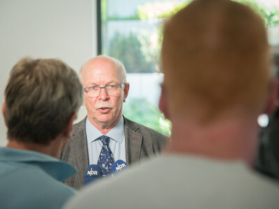 Pressekonferenz der Landesvertretung der Handwerkskammern Niedersachsen e.V. (LHN) und der Landwirtschaftskammer Niedersachsen (LWK) am 24.06.2024 in Hannover-Ahlem zu gemeinsamen Handlungsempfehlungen zur St&auml;rkung des l&auml;ndlichen Raumes.