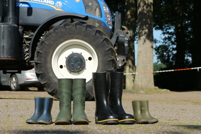 Generationen im Miteinander - © Gerda von Lienen /media/media/C8609BF5-983F-90EB-835DF1E04951C238.JPG