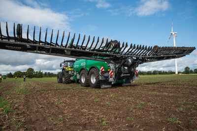 Maschinenvorf&uuml;hrung G&uuml;lletechnik Nortrup 2025
