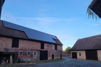 Dach PV1 - © Daniel Dönni /media/media/35589312-F4D9-1C04-BBAD383AF873F096.jpg