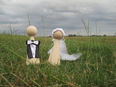 Brautpaar im Feld