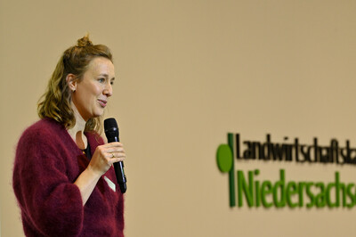 Christine Gehle, Beraterin der LWK-Bezirksstelle Osnabrück, moderierte die Fachtagung in Hannover-Ahlem.