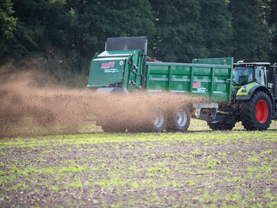 Maschinenvorf&uuml;hrung G&uuml;lletechnik Nortrup 2025