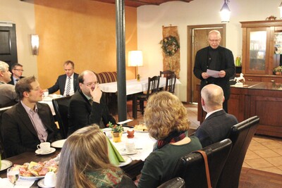 Der stellvertretende Kammerpr&auml;sident Schwetje h&auml;lt sein Gru&szlig;wort