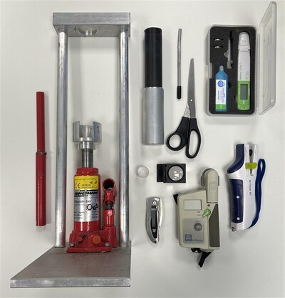 Ausgew&auml;hltes Equipment: Schnelltests zur Ermittlung des aktuellen Stickstoff-D&uuml;ngebedarfes