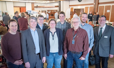 Referierten auf der 16. Biogastagung (v.l.): Martin Strobl, Dr. Hartwig v. Bredow, J&ouml;rg Vogt, Nora Elhaus, Thomas Paes, Klaus Anduschus, Roland Schulze Lefert mit LWK-Berater Peter Sch&uuml;nemann.