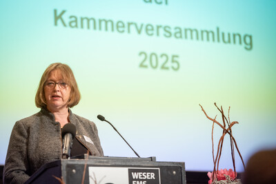 Frauke Patzke, Staatssekret&auml;rin im nieders&auml;chsischen Agrarministerium, auf dem Gesellschaftsabend der Landwirtschaftskammer Niedersachsen am 19.11.2025 in Oldenburg.