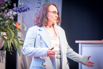 Schweinehalterin Maria Schulte aus Meppen als Referentin beim 1. Fachforum Schwein und Gefl&uuml;gelmast in den Emslandhallen in Lingen (07. und 08.06.2023).