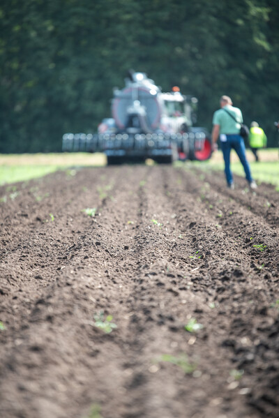Maschinenvorf&uuml;hrung G&uuml;lletechnik Nortrup 2025