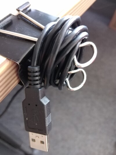 Foldbackklammern - © Anne Dirking Foldbackklammern