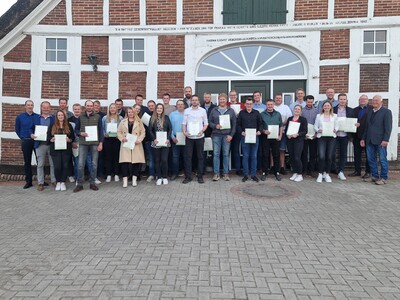 45 (2) Kurs an der Bezirksstelle Oldenburg-Nord abgeschlossen