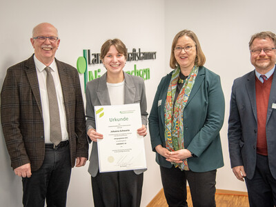 Ehrung der jahrgangsbesten Absolvent/-innen in der Aus- und Fortbildung 2025 am 11.02.2026 in Hannover.