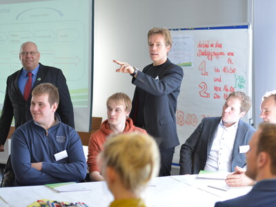 Workshop I zu Zukunftsbildern der Agrar- und Ernährungswirtschaft am 11. und 12. März 2015 in Garrel - © Thorsten Ritzmann Workshop I zu Zukunftsbildern der Agrar- und Ernährungswirtschaft am 11. und 12. März 2015 in Garrel