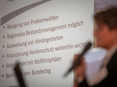 Edelgard von Houwald aus dem Bundesministerium f&uuml;r Landwirtschaft, Ern&auml;hrung und Heimat referiert beim 2. Echemer Zauntag am 04.06.2026.