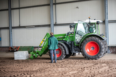 Tests am Dieselschlepper