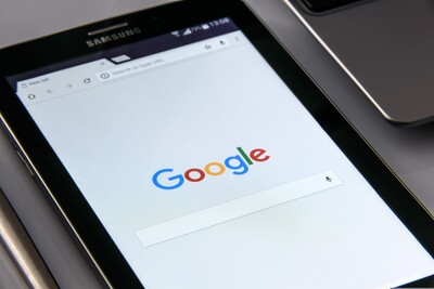 Halten Sie Ihr Google Unternehmensprofil aktuell - © AS_Photography / pixabay.com Halten Sie Ihr Google Unternehmensprofil aktuell