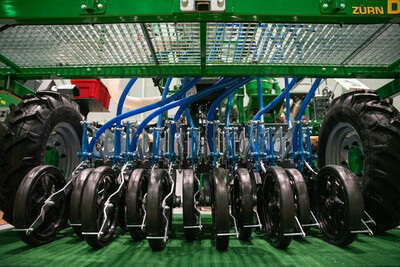 Parzellensämaschine - © Christopher Hanraets Parzellensämaschine