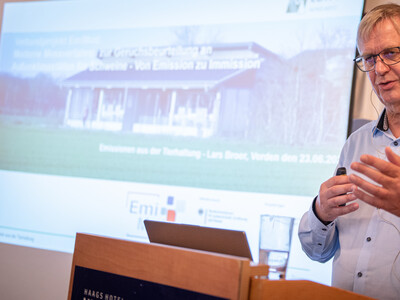 Lars Broer (LUFA Nord-West) als Referent der Tagung 'Emissionen aus der Tierhaltung' am 23.06.2026 in Verden.