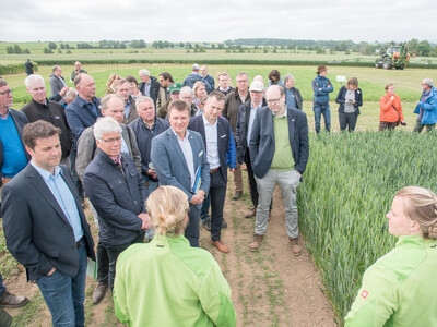 Tag zwei der Feldtage der Landwirtschaftskammer Niedersachsen am 02.06.2023 auf der Versuchsstation Poppenburg in Nordstemmen (Kreis Hildesheim).