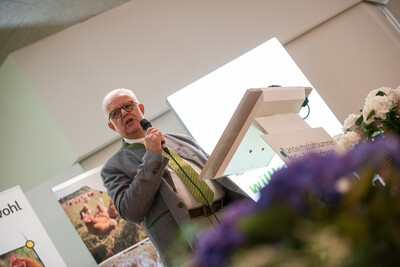 Friedrich-Otto Ripke, Vors. des NGW-Landesverbandes, referierte zu den Marktaussichten in der Gefl&uuml;gelbranche
