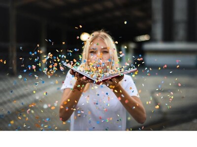 Wir feiern den Tag der Tabellenkalkulation. - © Paul Stachowiak / pixabay.com Konfetti