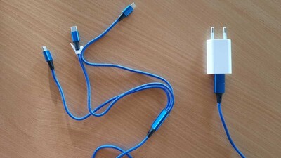 ladegerät mit mehreren Anschlüssen