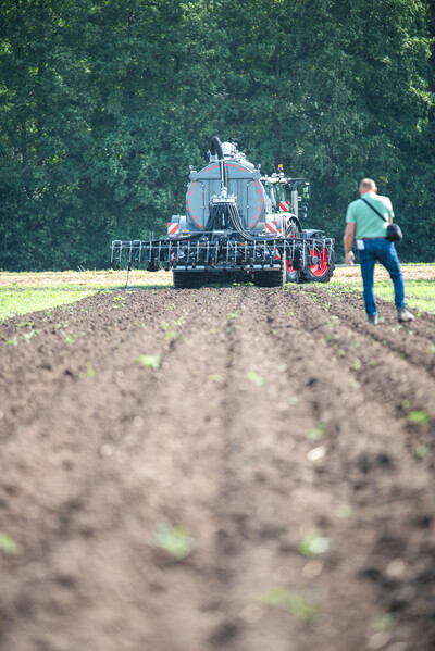 Maschinenvorf&uuml;hrung G&uuml;lletechnik Nortrup 2025