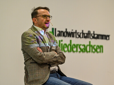 Kommunikationsexperte Jakob Lipp auf der Fachtagung Frauen in der Landwirtschaft - Mut tut gut!
