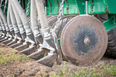 Aktuelle Technik f&uuml;r Transport und Ausbringen von Wirtschaftsd&uuml;ngern im praktischen Feldeinsatz beobachteten rund 1.200 Besucherinnen und Besucher bei der Maschinenvorf&uuml;hrung am 06.09.2018 in Nortrup (Osnabr&uuml;ck).