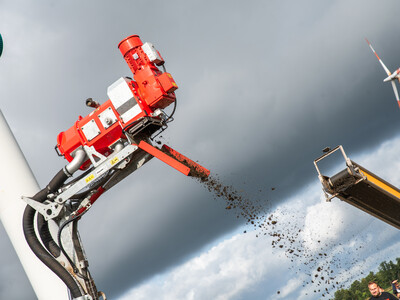 Maschinenvorf&uuml;hrung G&uuml;lletechnik Nortrup 2025