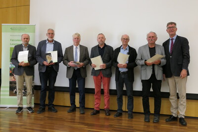 Ausscheidende Mitglieder der Meister- und Abschlussprüfungskommission