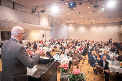 Kammerpr&auml;sident Gerhard Schwetje beim Gesellschaftsabend der Landwirtschaftskammer Niedersachsen am 19.11.2025 in Oldenburg.