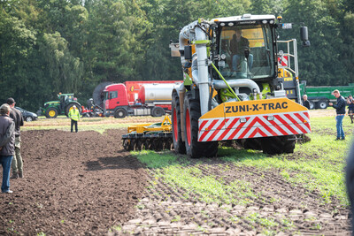 Maschinenvorf&uuml;hrung G&uuml;lletechnik Nortrup 2025