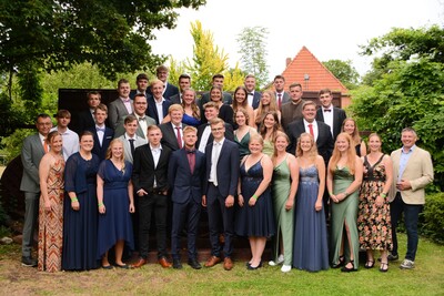 Absolventinnen und Absolventen der Landkreise Celle und Heidekreis - © LWK Niedersachsen Absolventinnen und Absolventen der Landkreise Celle und Heidekreis