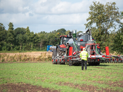 Maschinenvorf&uuml;hrung G&uuml;lletechnik Nortrup 2025