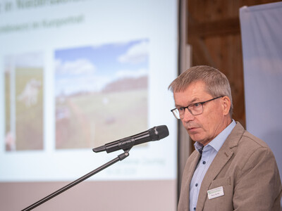 LWK-Schafzuchtexperte Klaus Gerdes beim 2. Echemer Zauntag am 04.06.2026.